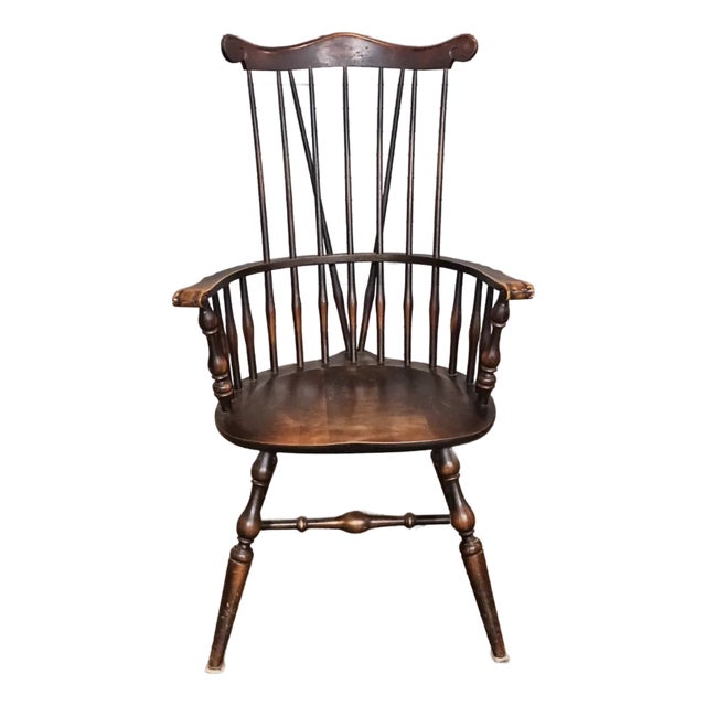 Early 20th Century Fan Back With Brace Back Windsor Arm Chair Benchmade For Sale