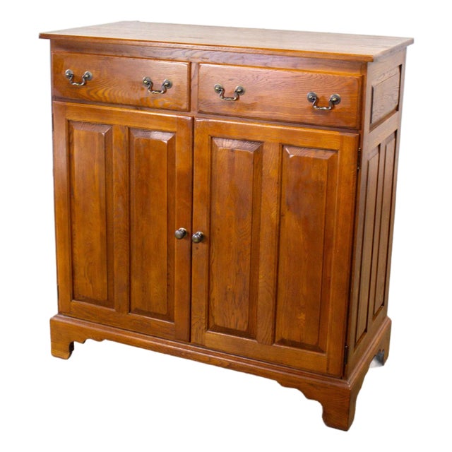 1995 Georgian Style Solid Oak Server Cabinet or Sideboard Chestnut Creek Collection 100 Year Anniversary Edition by Keller For Sale