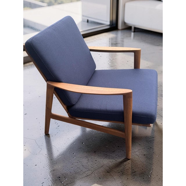 Scandinavian Modern Lounge Chairs, Set of 2, in Restored conditions. Designed 1960 to 1969