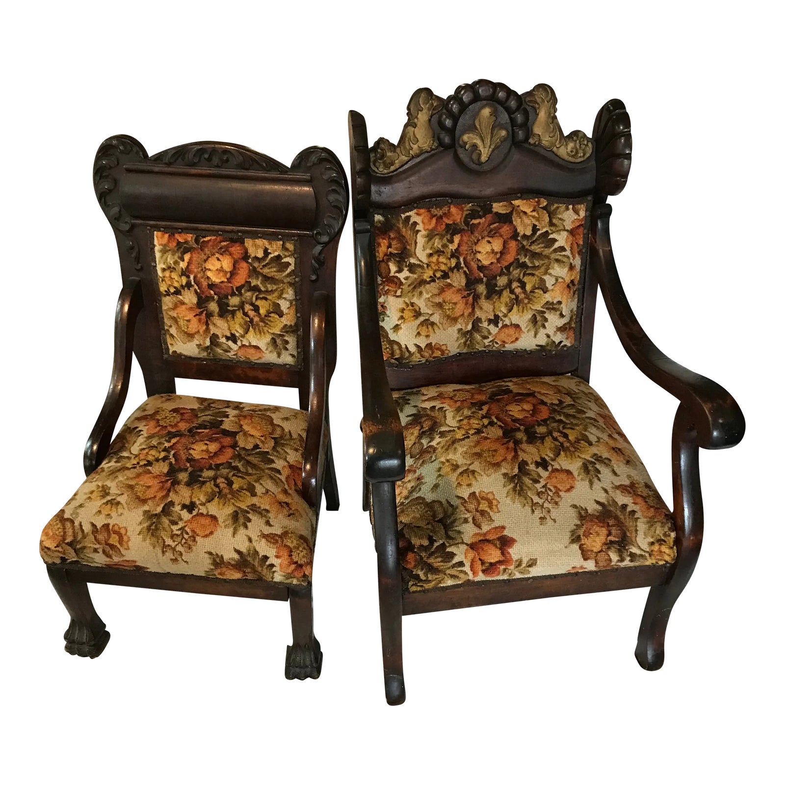 Late 19th Century European Throne King and Queen Chairs Set of 2