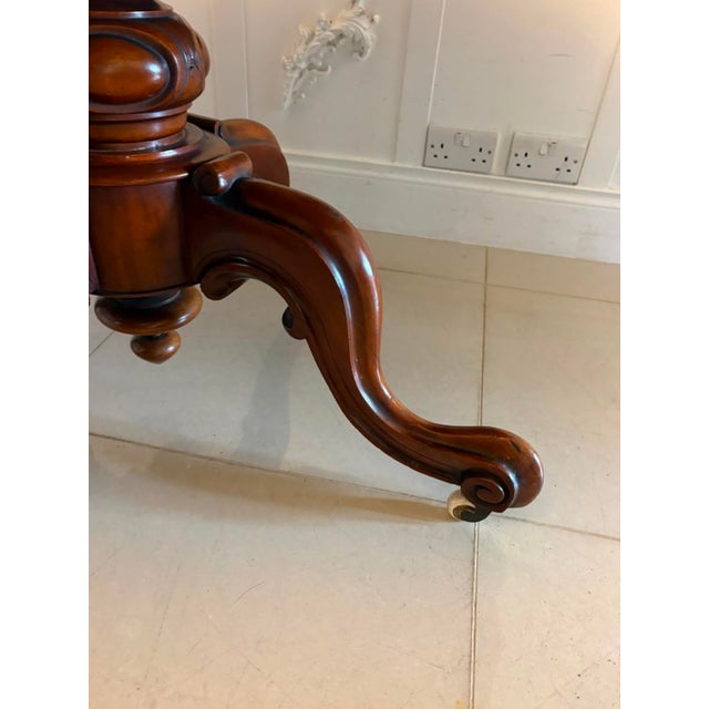 Antique Victorian Figured Mahogany Serpentine Tilt-Top Dining Centre Table, 1860s For Sale - Image 11 of 13