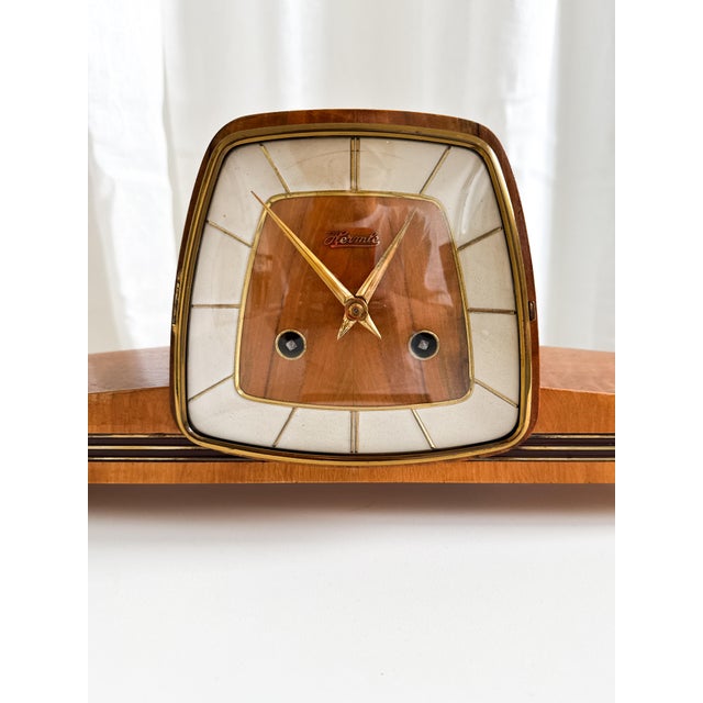 1960s Mid-Century Modern German Mantel Clock from Hermle, 1962 For Sale - Image 5 of 13