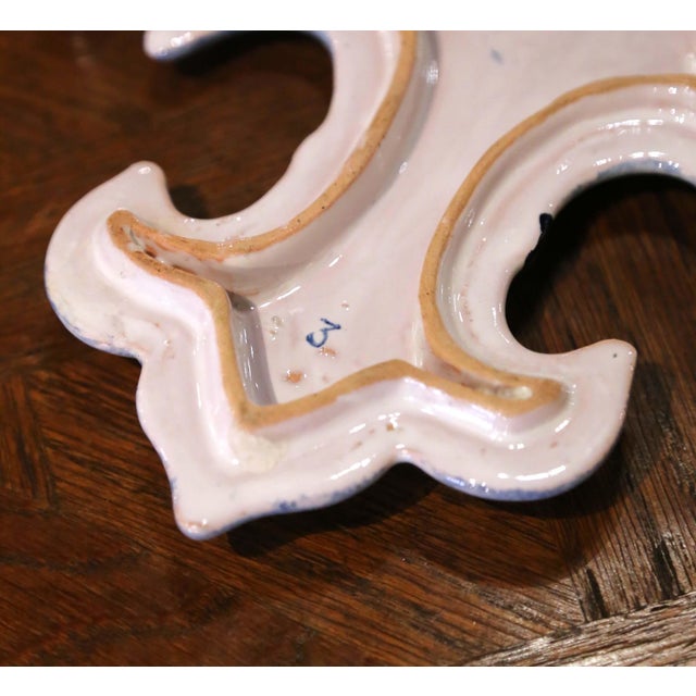 Early 20th C. French Faience Fleur-De-Lys Shape Box by Alcide Chaumeil For Sale - Image 11 of 11