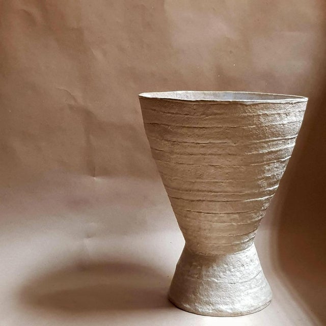 Beige Beige Stoneware Krater Vase by Elena Vasilantonaki For Sale - Image 8 of 17