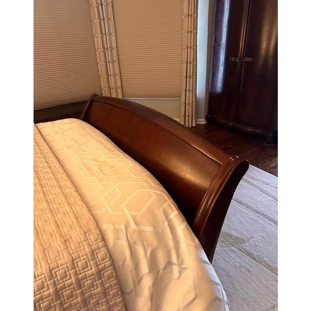 Bernhardt Bernhardt Paris Line Queen Sleigh Bed For Sale - Image 4 of 5