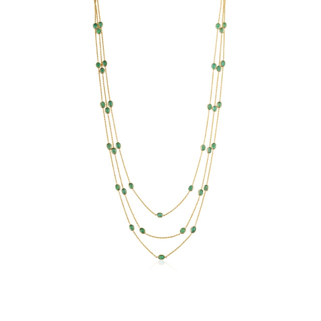 Bohemian Chic 5.15ct Emerald Station Multi-Strand Necklace in 14k Yellow Gold For Sale - Image 4 of 14
