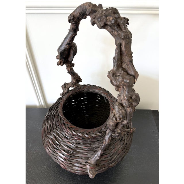 Large Antique Japanese Smoke Bamboo Basket Wisteria Root Handle Meiji Period For Sale - Image 14 of 16