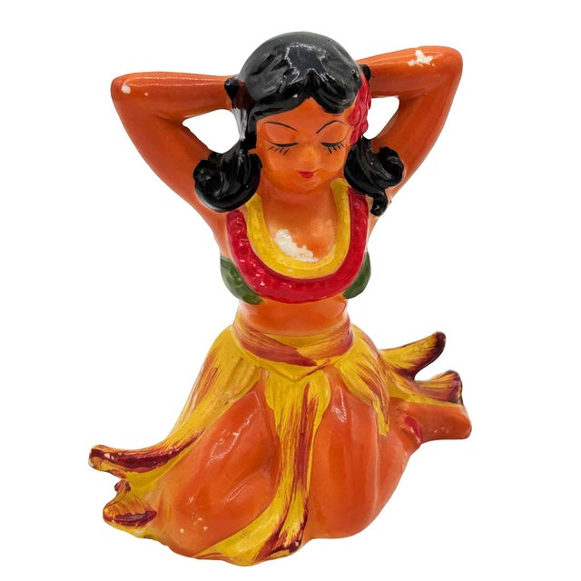 1950s 1950s Mid-Century Hawaiian Sitting Hula Girl Ceramic Figure Statue Set, Pair For Sale - Image 5 of 7