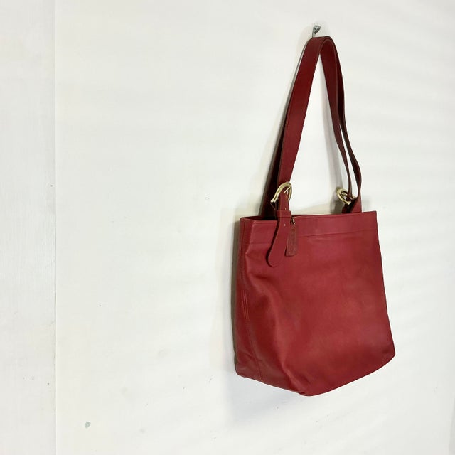 1996 Vintage Boho Chic Coach Soho Lafayette Red Leather Tote, F6h-4140. For Sale - Image 9 of 13