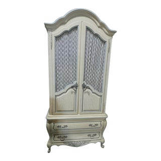 1960s Hickory Manufacturing Company Louis XV French Provincial Armoire For Sale