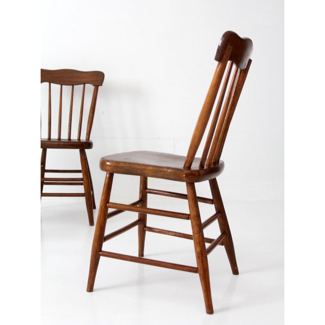 Antique Plank Seat Farmhouse Windsor Dining Chairs Set of 4 For Sale - Image 14 of 17