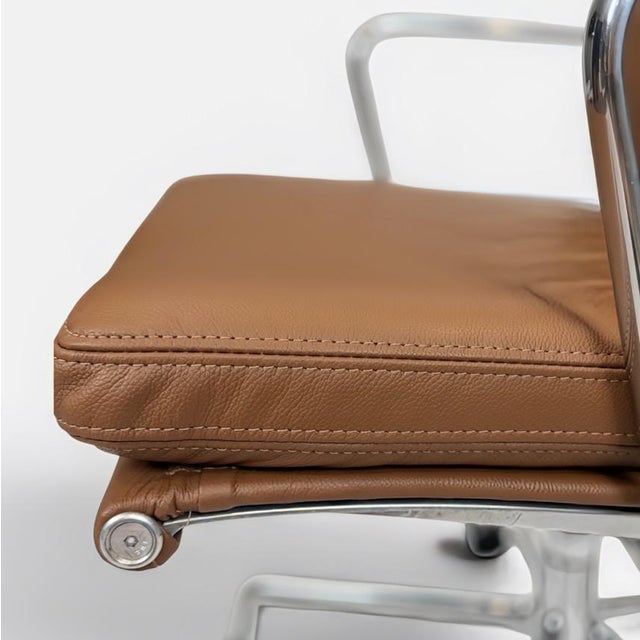 Metal Eames for Herman Miller Aluminum Group Soft Pad Management Chair - Brown Leather For Sale - Image 7 of 11