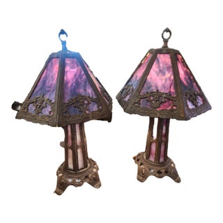 Early 20th Century Pair of American Peh Slag Glass Table Lamps For Sale