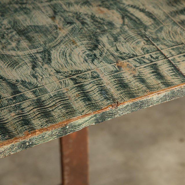 20th Century American Hand Painted Gatelegged Dining Table, 1900s For Sale - Image 13 of 18