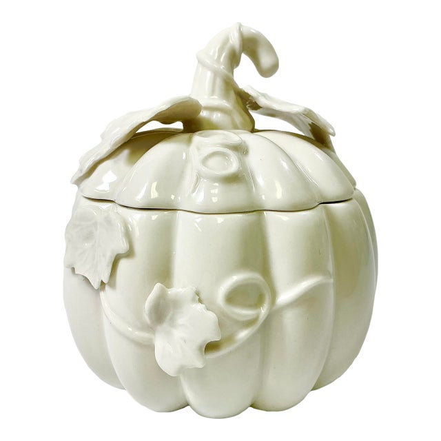 Vintage Americana Boho Chic Hollywood Regency Blanc De Chin Pumpkin Box, Halloween & Thanksgiving For Sale
