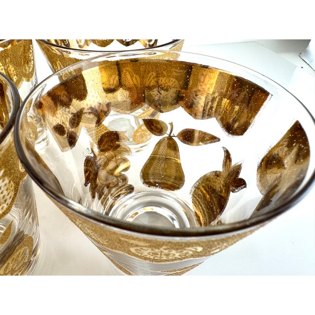 Culver Ltd. Mid-Century Culver Double Old Fashioned Glasses With 22k Gold Fruit Motif – Set of 6 For Sale - Image 4 of 15