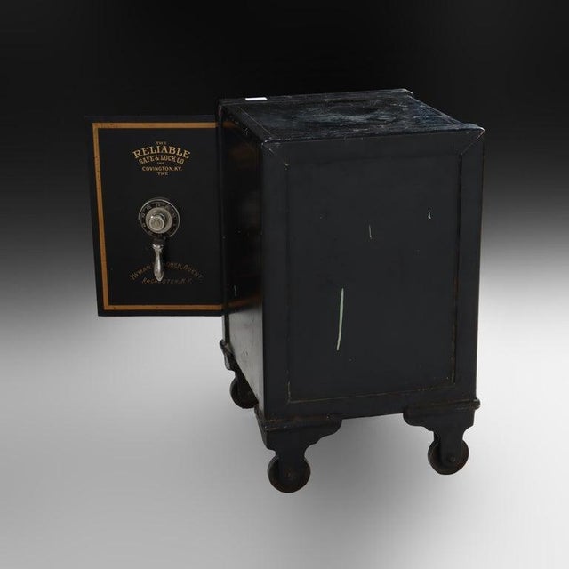 Black Reliable Safe & Lock Co. Cast Iron Combination Safe C1890 For Sale - Image 8 of 8