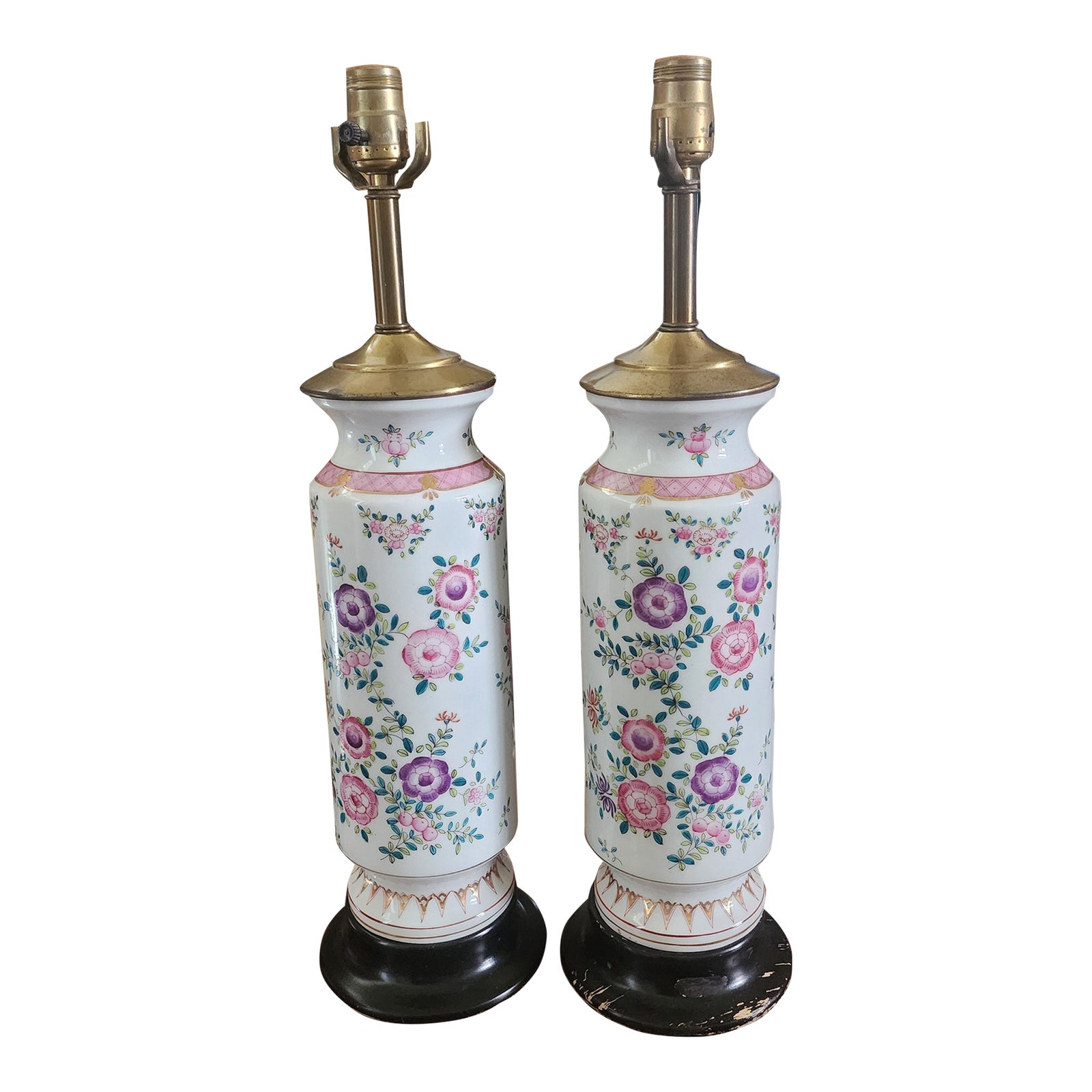 エレナゴリナ　リトグラフ　1993年　90／100 Pair of Chinese Export Famille Rose Lamps | Chairish