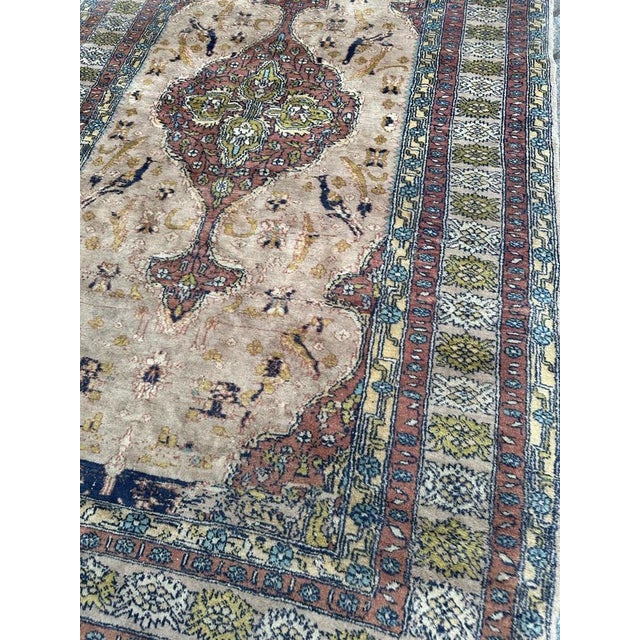Vintage Pakistani Rug, 1970s For Sale - Image 9 of 18