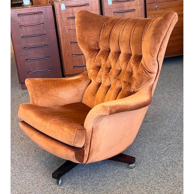 Mid-Century Modern Vintage James Bond Supervillain Ernst Stavro Blofeld Armchair by G-Plan Furniture c.1962 For Sale - Image 3 of 8