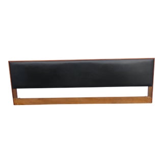 Knoll Mid Century Modern King Size Upholstered Headboard 6598 For Sale