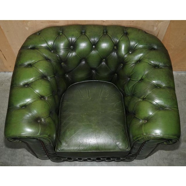 Animal Skin Vintage Bottle Green Tufted Leather Chesterfield Sofa and Armchair, 1970s, Set of 2 For Sale - Image 7 of 18