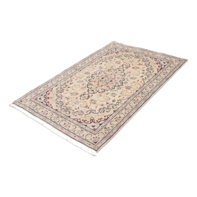 Kashan Rug in Virgin Wool For Sale