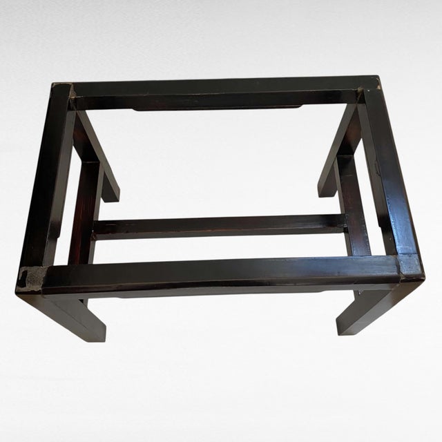 Mid-20th Century Chinese Black Lacquer 3-Drawer Cabinet on Stand With Incised Detail For Sale - Image 13 of 17