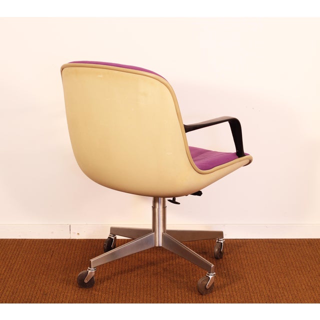 1970s Steelcase Rolling Chairs Set of Six Chairish