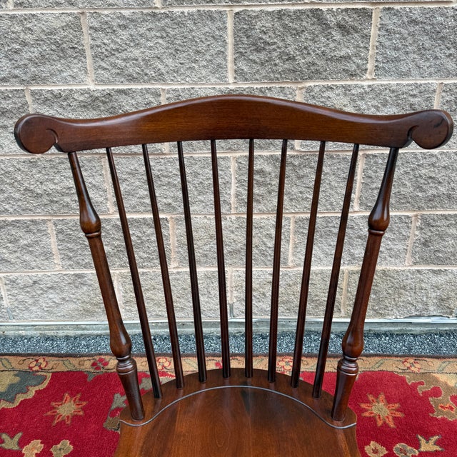 Cabin Vintage Nichols & Stone American Traditional Solid Cherry Comb Back Windsor Dining Chair / Desk Chair For Sale - Image 3 of 15