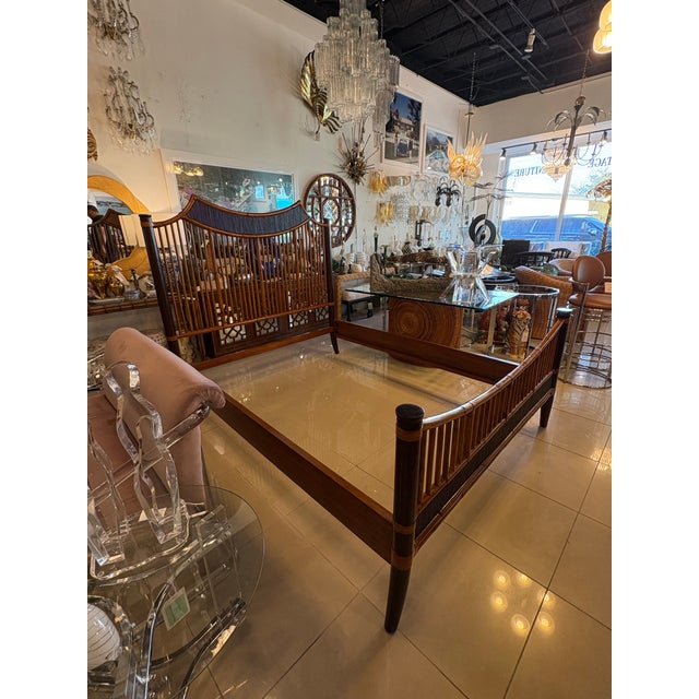 Baker Furniture Company Vintage Baker Furniture Bamboo Rattan Pagoda Queen Size Bed Headboard Footboard Frame Set For Sale - Image 4 of 12