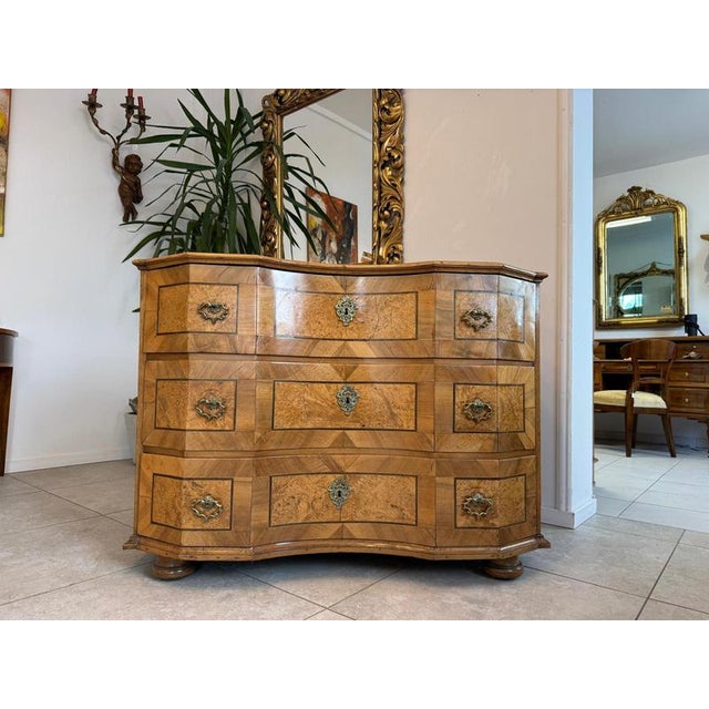 Original walnut-veneered Baroque commode, circa 1780. Dimensions: Height x Width x Depth 90 x 123 x 68 cm. For sale is an...