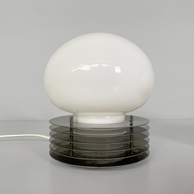 Italian Modern Table Lamps in Steel and Opaline Glass from Tronconi, 1970s, Set of 2 For Sale - Image 6 of 10