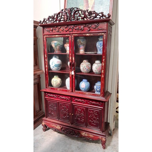 Carved and Gilded Red Lacquered Wood Bookcase, 1890s For Sale - Image 6 of 9
