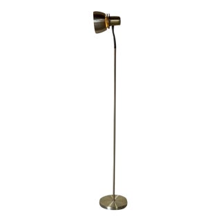 Vintage Mid-Century Modern Brass Single Spotlight Floor Lamp With Directional Shade For Sale