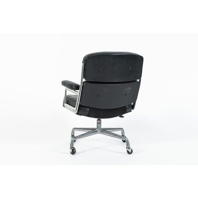 Herman Miller Eames Time Life Executive Chair Herman Miller Black Leather Office Chair 1981 For Sale - Image 4 of 18