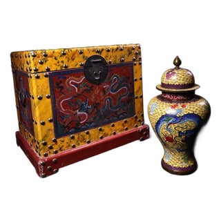 Vintage Chinese Yellow Ground Cloisonné Dragon & Phoenix Ginger Jar With Antique Lacquered Presentation Box ("Xuande" Mark) For Sale