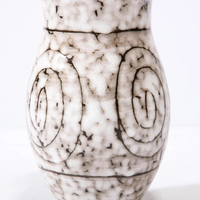 White Mid-Century Modernist White and Earth Toned Ceramic Vase With Coiled Motif For Sale - Image 8 of 13