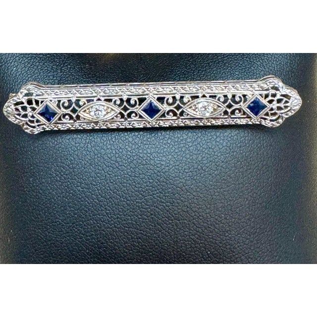 Estate Art Deco Diamond Sapphire & Ruby Platinum 4.7 Gm Pin / Broach VS Quality For Sale In New York - Image 6 of 18