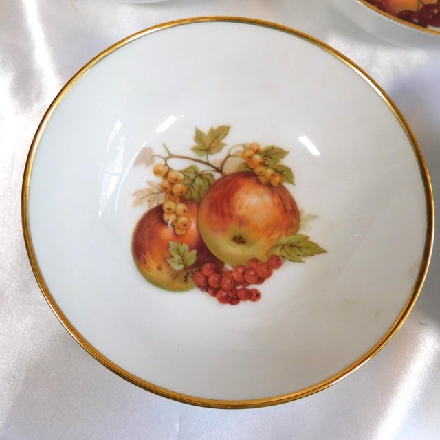 Traditional 1950s Alka Kunst Alboth Kaiser Set of Five Fruit Bowls For Sale - Image 3 of 6