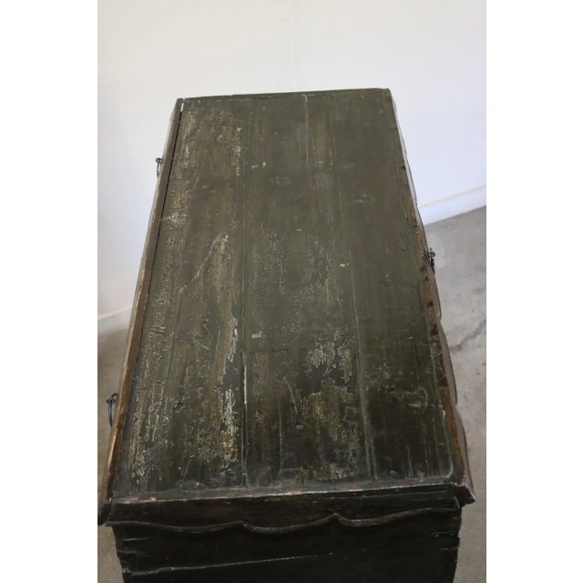 Late 18th Century Panted Wooden Truck From Tibet For Sale - Image 9 of 10