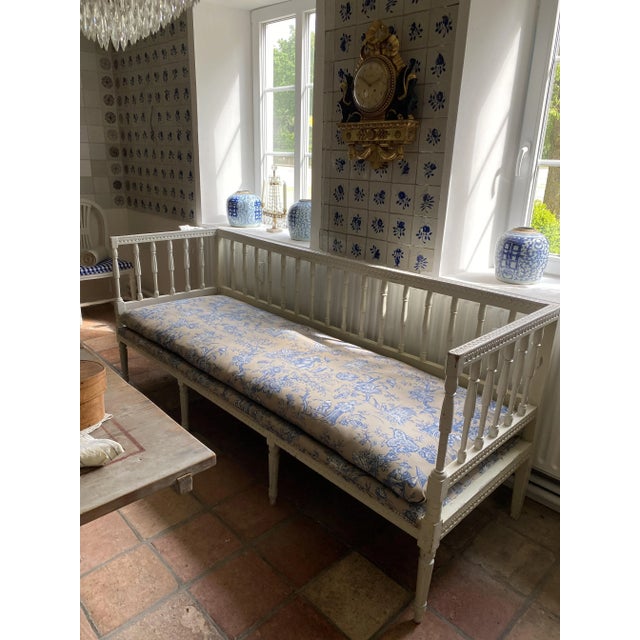 White Original Swedish Bench with New Cover, 1880s For Sale - Image 8 of 8
