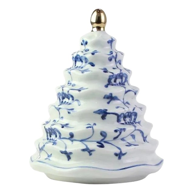 Floral Porcelain Tree, 7" For Sale
