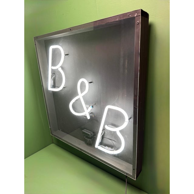 Large B&B Bed & Breakfast Neon Sign, 1980s For Sale - Image 6 of 7