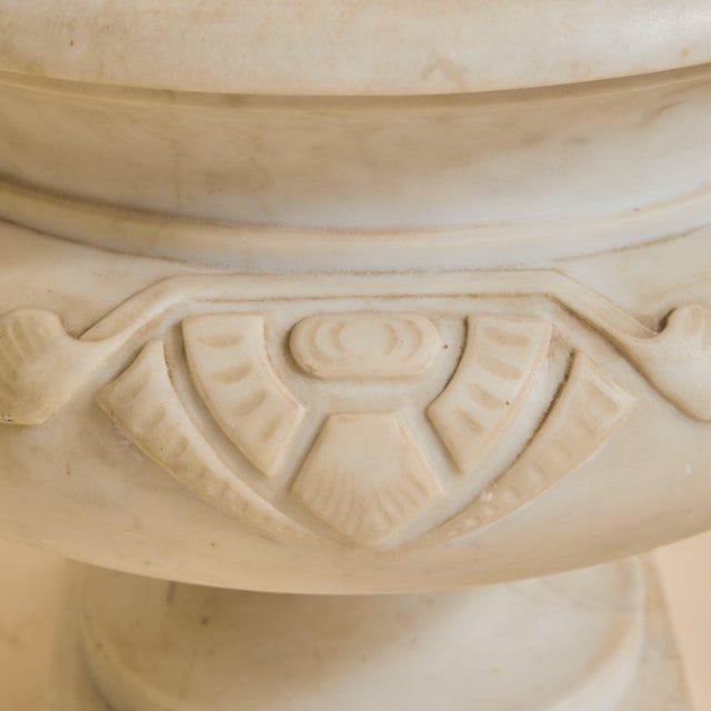 Stone 19th Century Italian Neoclassical Carrara Marble Urn For Sale - Image 7 of 10
