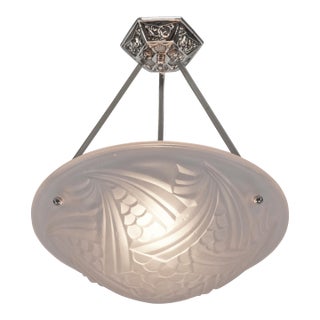 French Art Deco Pendant Light by Degue 1930 France For Sale
