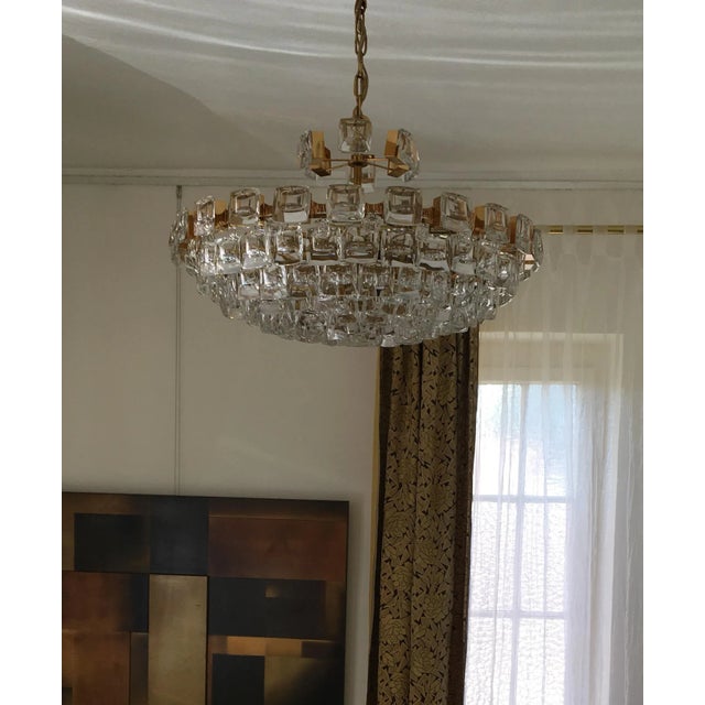 Mid-Century Modern Large Brutalist Crystal & Gilded Brass Chandelier from Palwa For Sale - Image 3 of 12