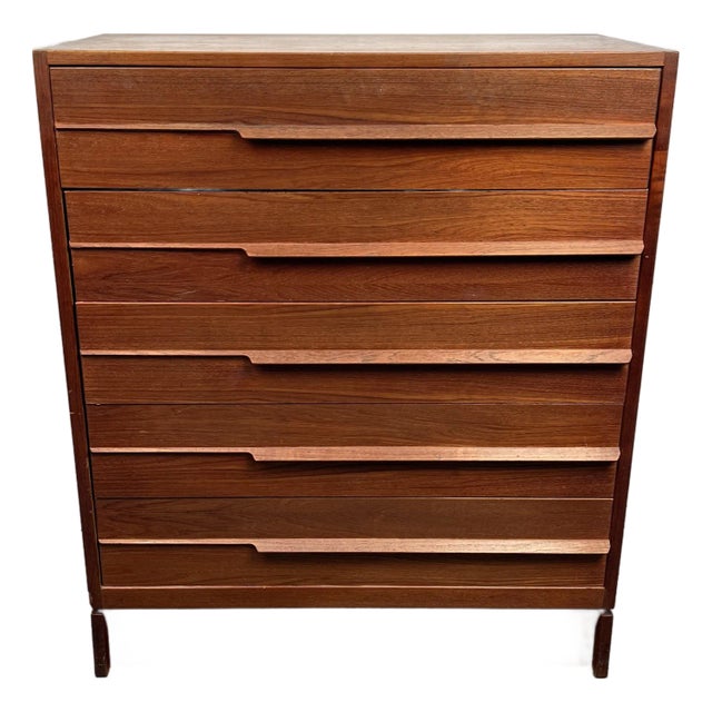 Mid 20th Century Modern Danish Dresser For Sale