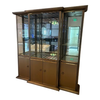 Late 20th Century Design Institue of America Brass and Bronze 3 Part Mirrored Display Cabinet Curio For Sale