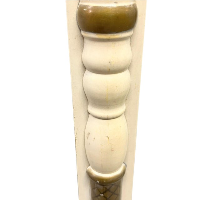 Mid 20th Century Vintage Hitchcock Federal Style Églomisé Mirror – Neoclassical Gilt & Ivory Frame For Sale - Image 5 of 15